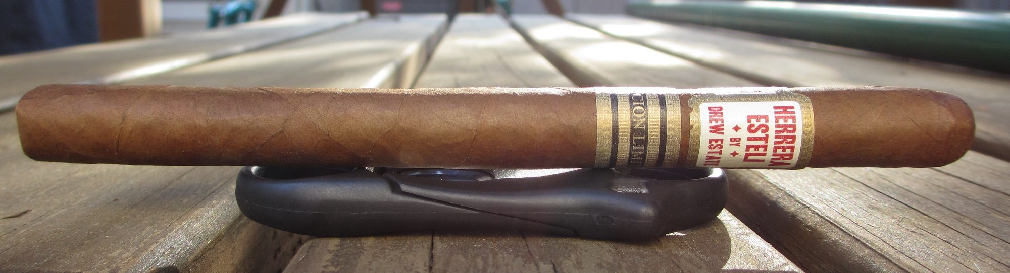 Quick Cigar Review: Herrera Esteli | 2014 Edicion Limitada Lancero