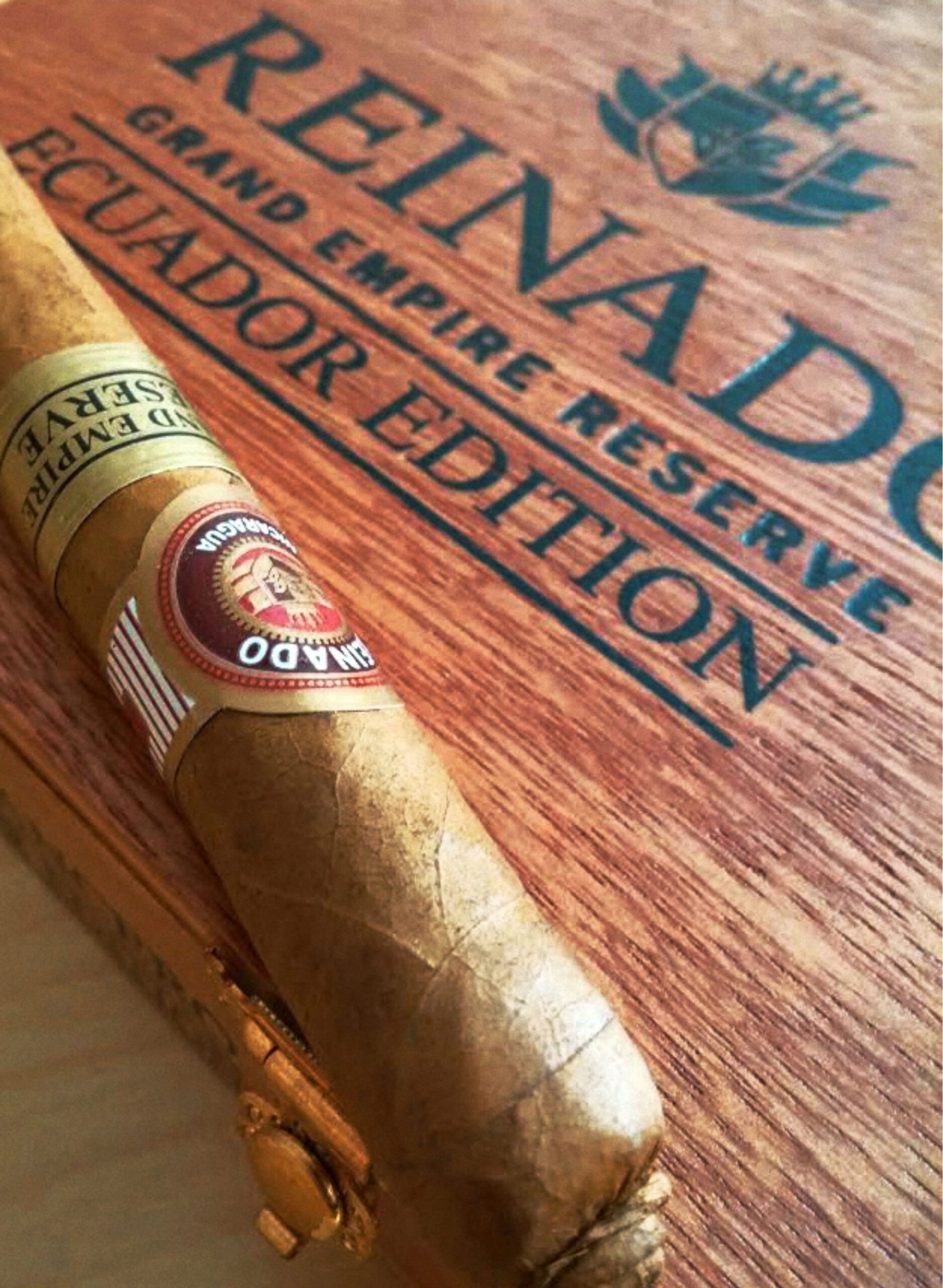 REINADO® Grand Empire Reserve Continues to Expand with the Introduction of an Aged Ecuadorian Connecticut Wrapped Petit Lancero