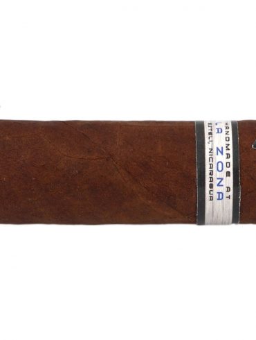 Blind Cigar Review: Cubariqueno | Protocol Toro