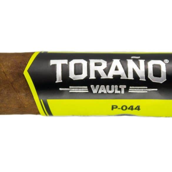 Blind Cigar Review: Carlos Torano | Vault P-044 Robusto