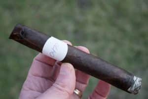 Blind Cigar Review: La Flor Dominicana | Air Bender Maduro Chisel