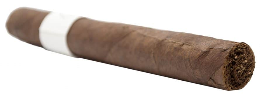 Blind Cigar Review: Home Roll | Brazilian Villain