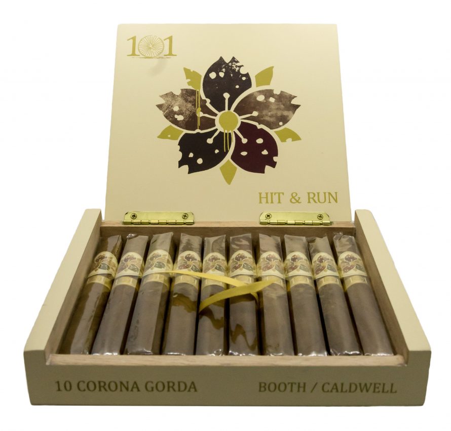 Blind Cigar Review: Caldwell | Hit and Run Corona Gorda
