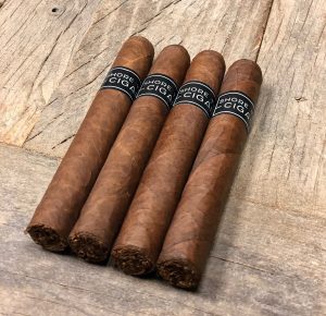 Cigar News: Shore Thing Becomes Newest Crowned Heads Store Exclusive
