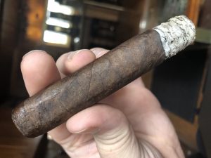 Quick Cigar Review: Foundation | Menelik