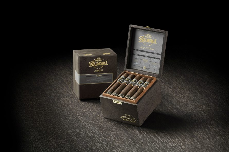 Cigar News: Royal Agio Announces Balmoral Añejo XO Connecticut and Oscuro