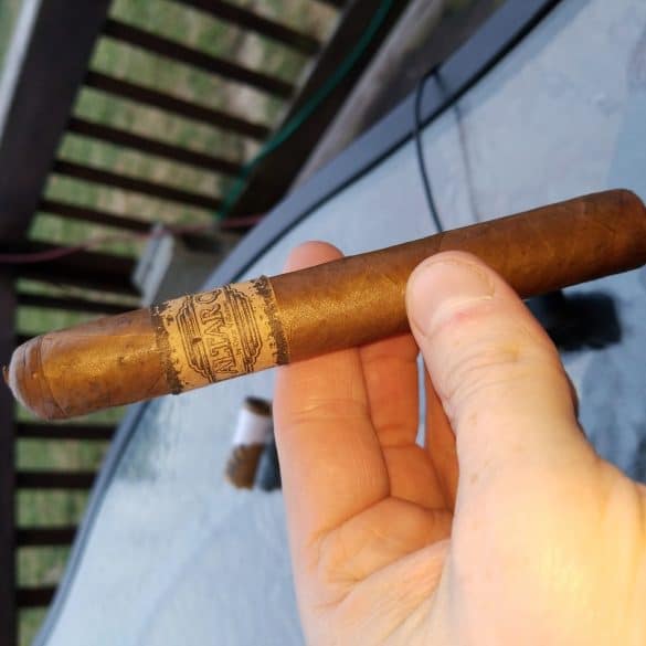Quick Cigar Review: Oscar Valladares | Altar Q Sumatra