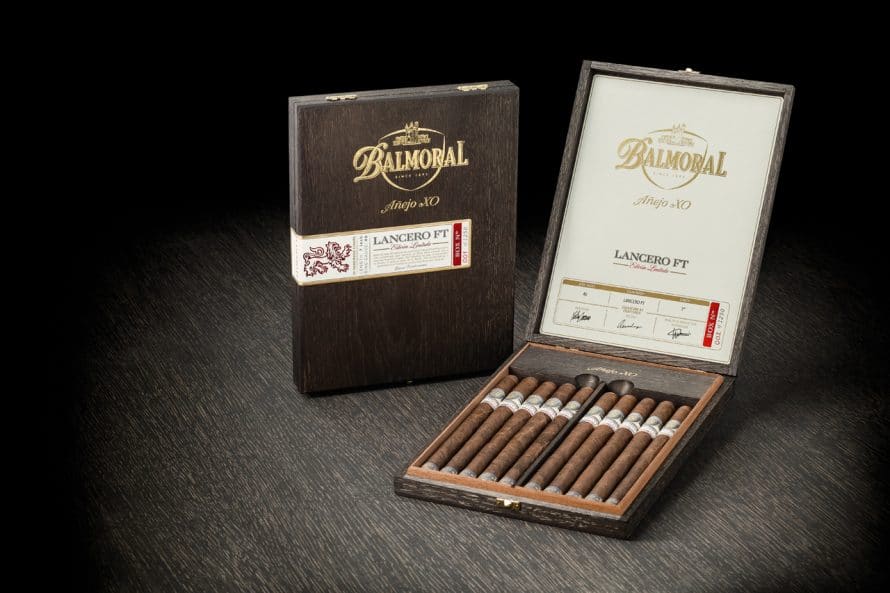 Cigar News: Royal Agio Re-Releases Balmoral Añejo XO Lancero