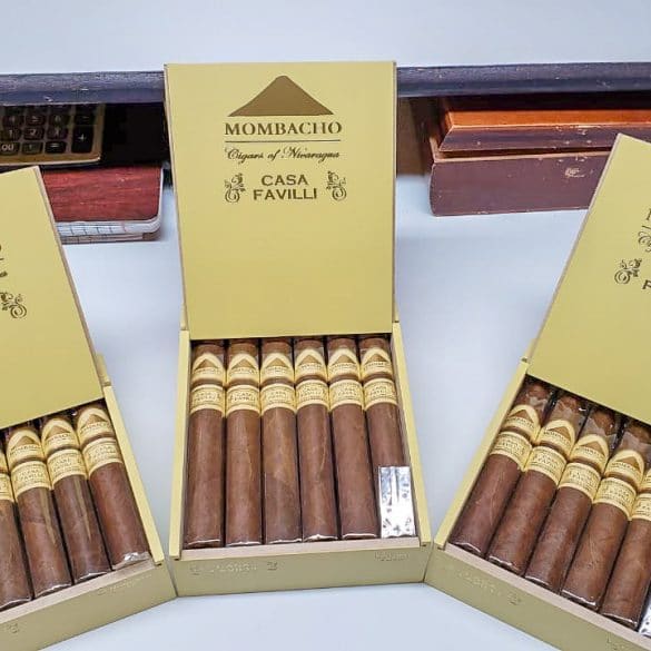 Cigar News: Mombacho Ships Small Amount of Casa Favilli