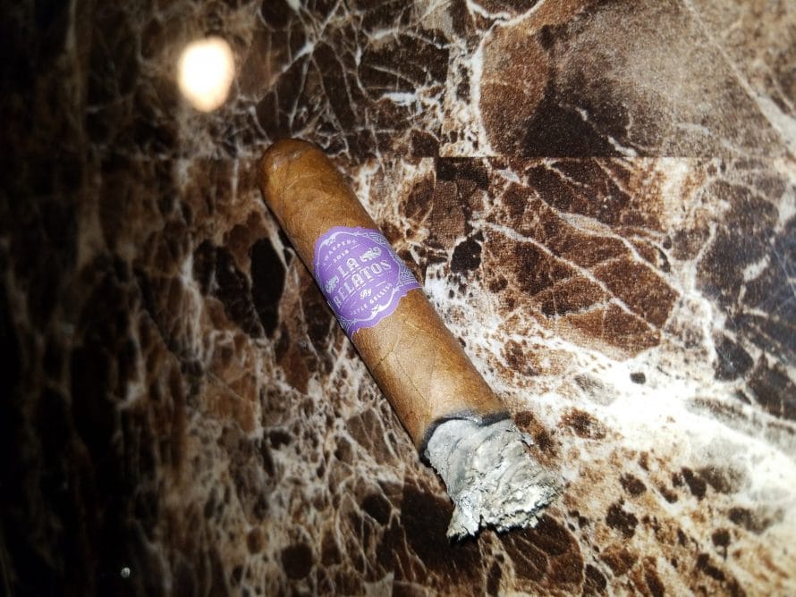 Quick Cigar Review: Warped | La Relatos The First