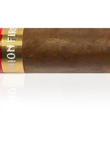 Cigar News: Crux Launches Union Fire Exclusive at Famous Smoke Shop