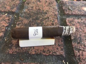 Blind Cigar Review: JRE | Aladino Maduro Corona