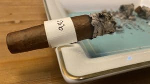 Blind Cigar Review: H. Upmann | Hispaniolaby Jose Mendez Belicoso
