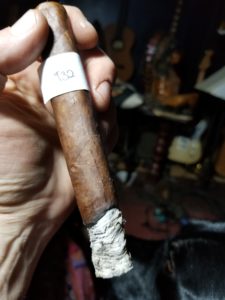 Blind Cigar Review: Joya De Nicaragua | Cinco Décadas Fundador