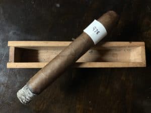 Blind Cigar Review: JRE | Aladino Corojo Reserva Toro