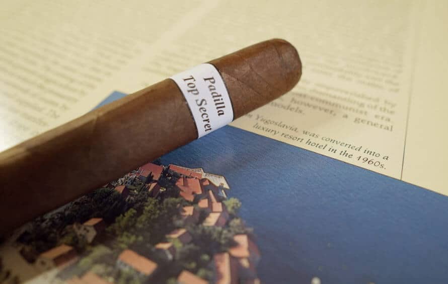 Cigar News: Padilla Cigars Announces Poetica with AJ Fernandez
