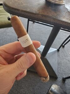 Blind Cigar Review: Illusione | Eperney D'Aosta
