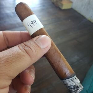 Blind Cigar Review: La Gloria Cubana | Spanish Press Robusto