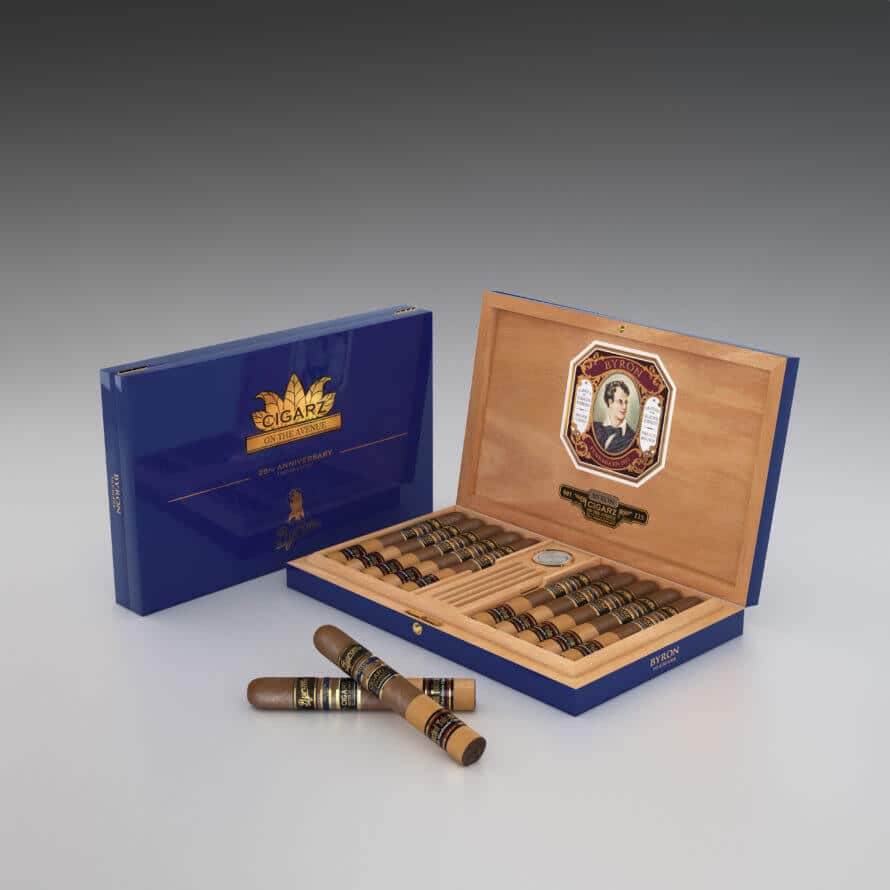 Cigar News: United Cigars Makes 25th Anniversary Humidor for Cigarz on the Ave