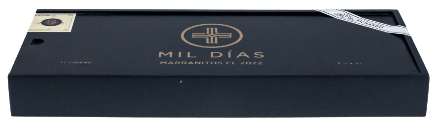 Crowned Heads Mil Días Marranitos EL 2022 - Blind Cigar Review