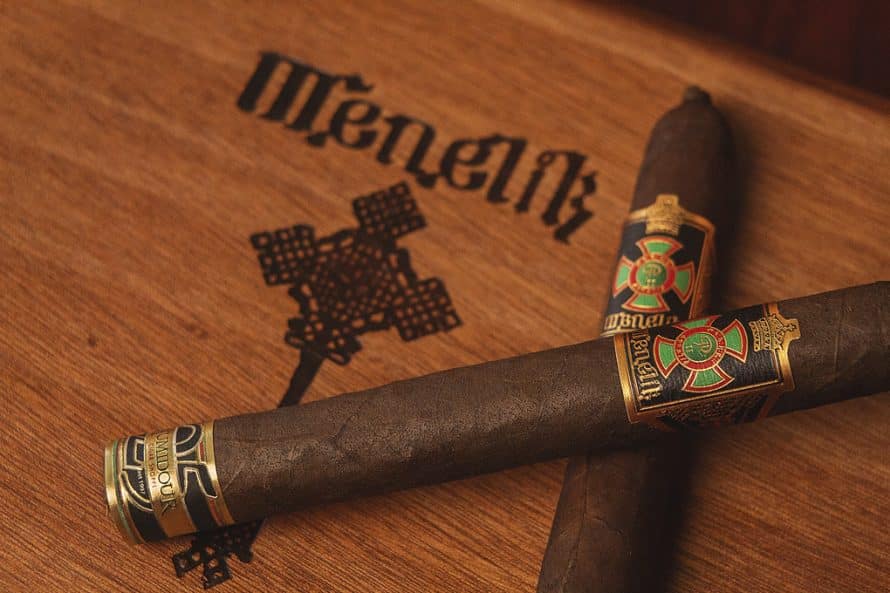 Foundation Announces Menelik Corona Gorda Exclusive for Humidour Shoppe - Cigar News