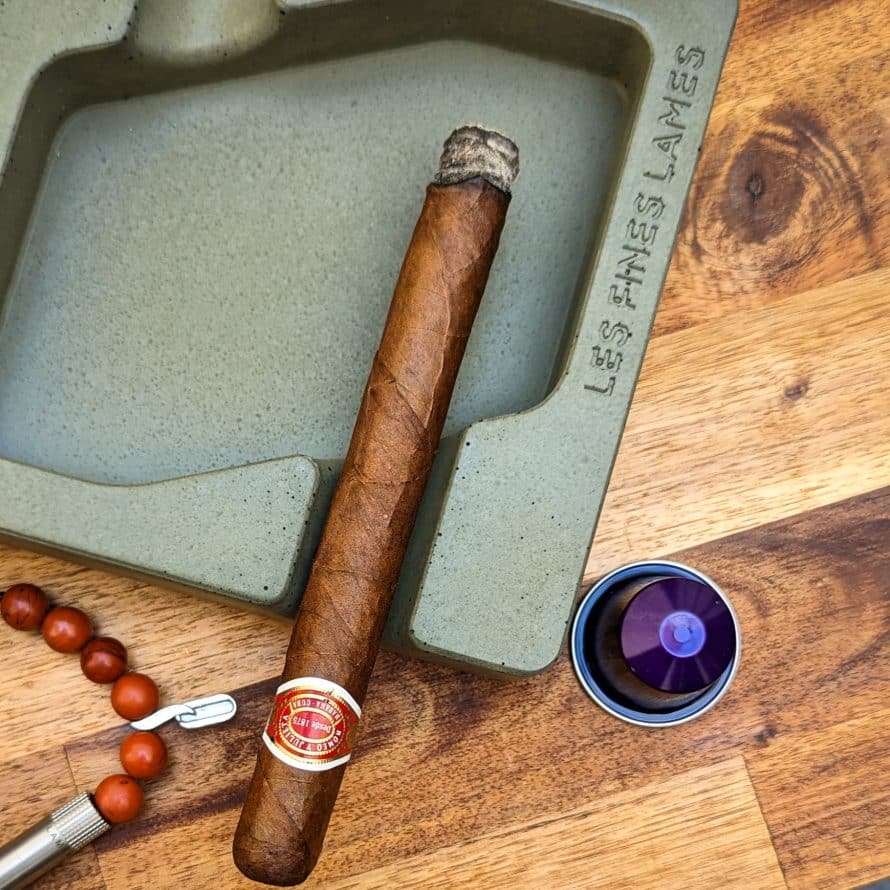 Les Fines Lames Adds Two Colors to their Concrete Ashtray - Cigar News
